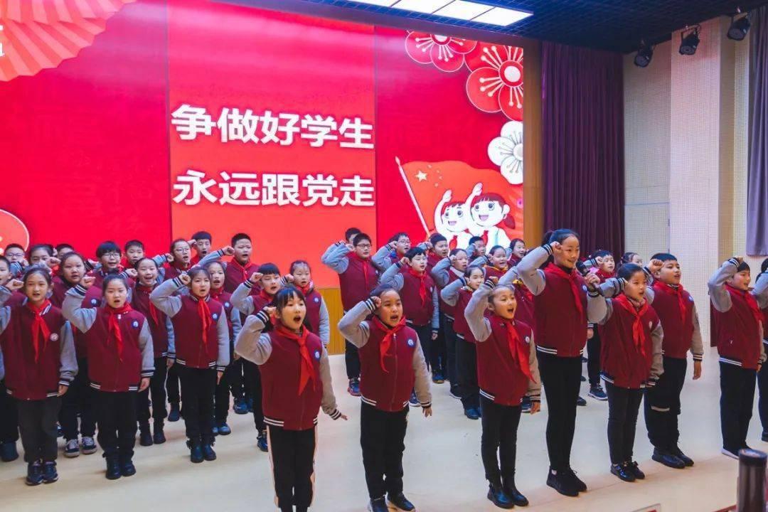 奥特曼传奇英雄内购版4399